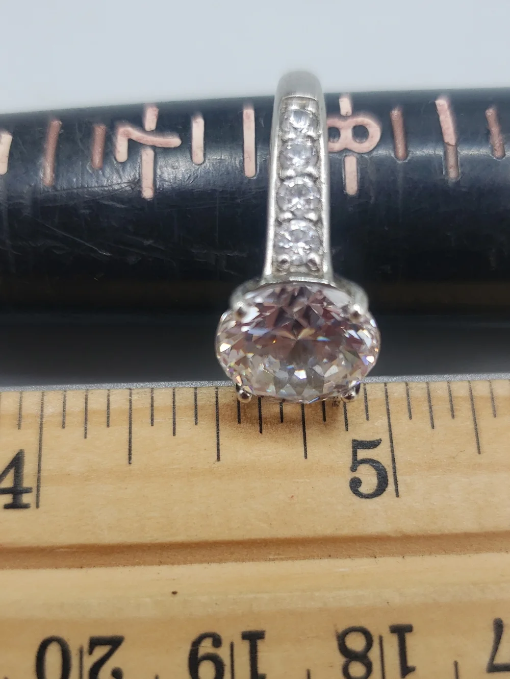 Sterling Silver w/ CZ crystals - Solitaire Cocktail Ring 7.75